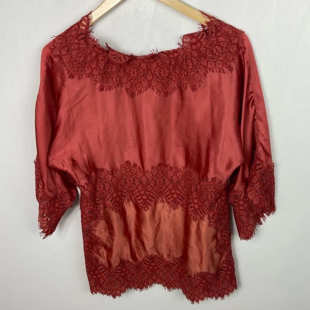 Anthropologie Moulinette‎ Soeurs Satin Lace V-Neck Blouse Size XS Red Bohemian - Picture 11 of 11